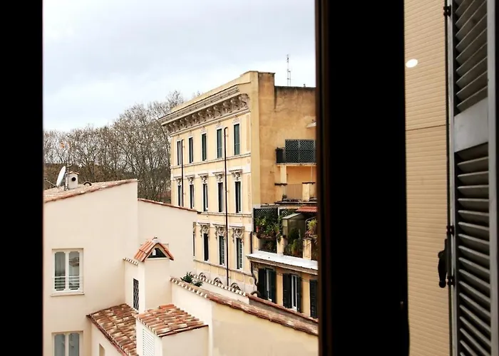 Rome, Very 2 Bedrooms 4 Beds * Rom