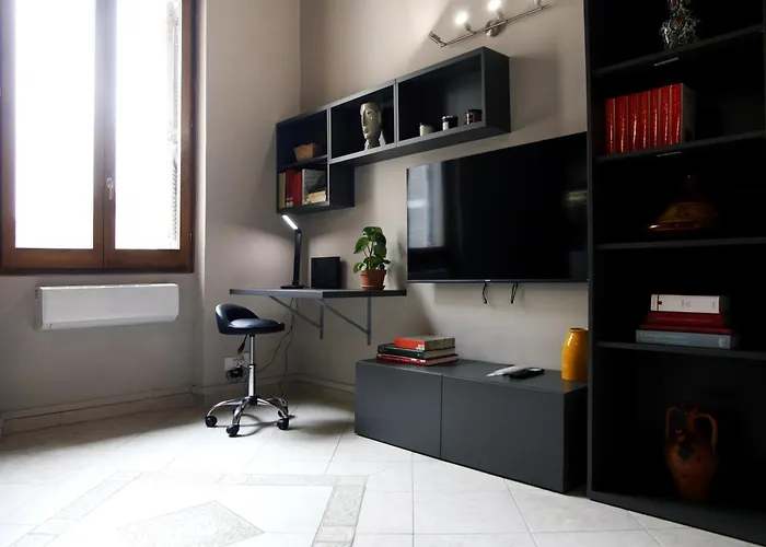 Rome, Very 2 Bedrooms 4 Beds